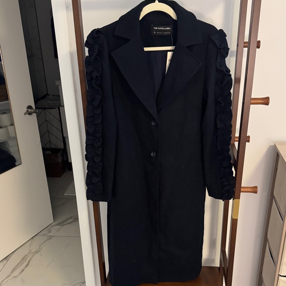 The Fifth Label Elegant Black Jacket